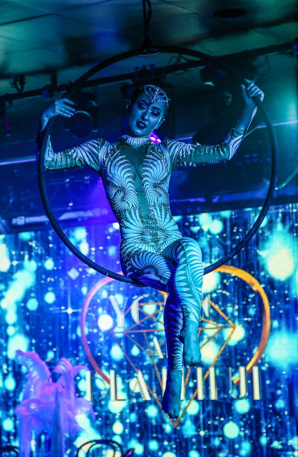 M/S Gabriella vai Silja Serenade? Vertailussa joulubuffat, hytit ja viihde