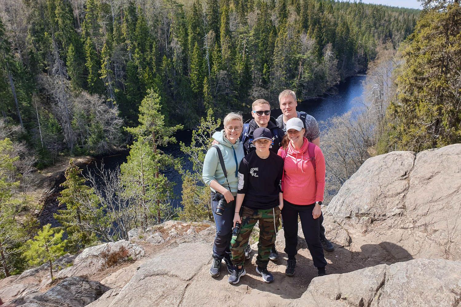 Mahtava retkipäivä Helvetinjärven kansallispuistossa