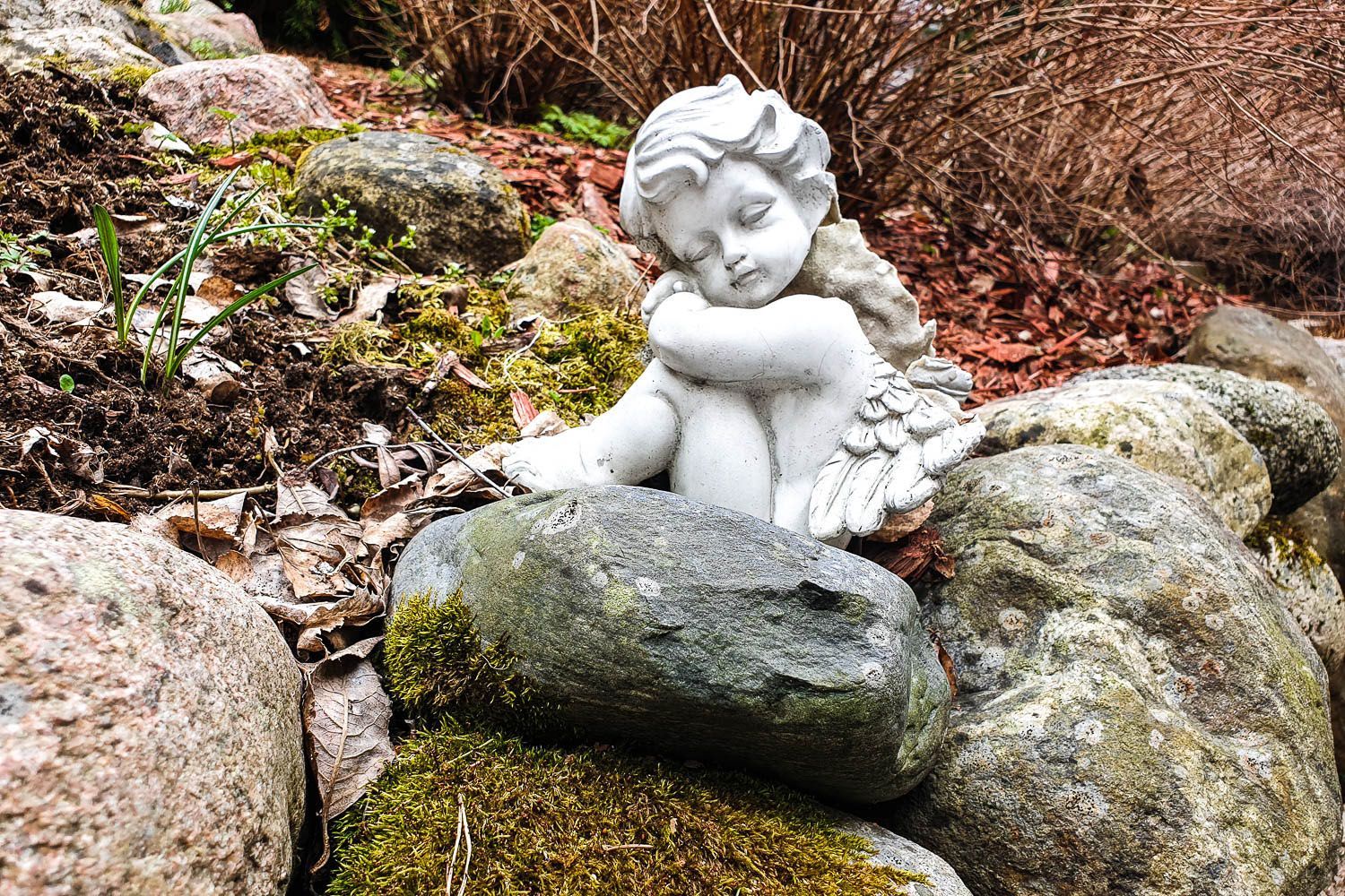 Mistä voimaa, kun tulevaisuus pelottaa?