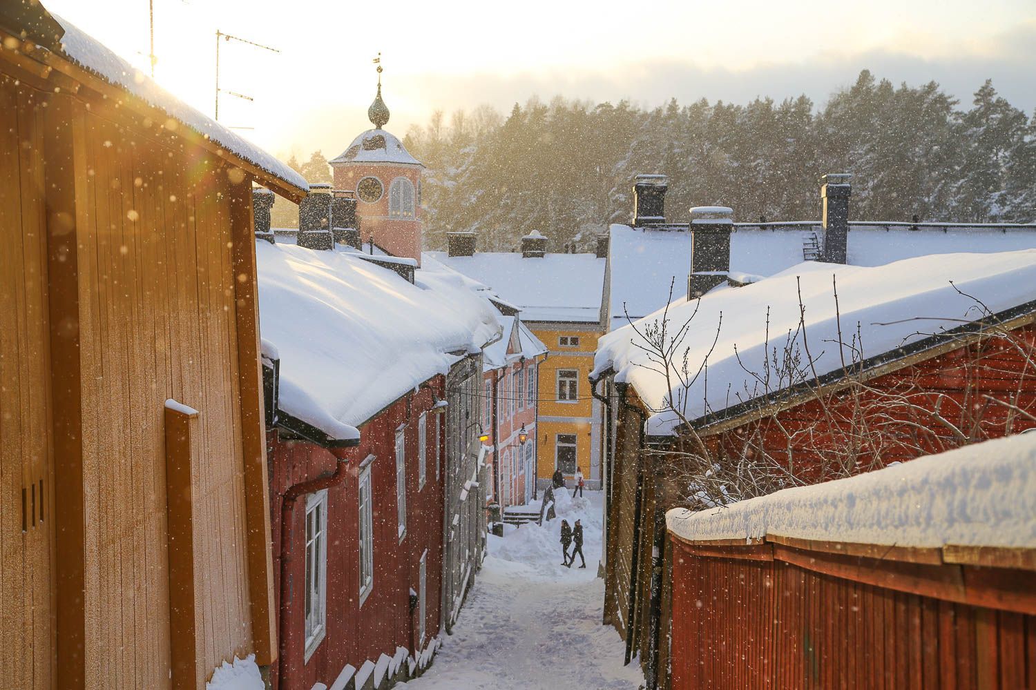 Näin kauniilta Porvoo näyttää talviasussa ja yläilmoista