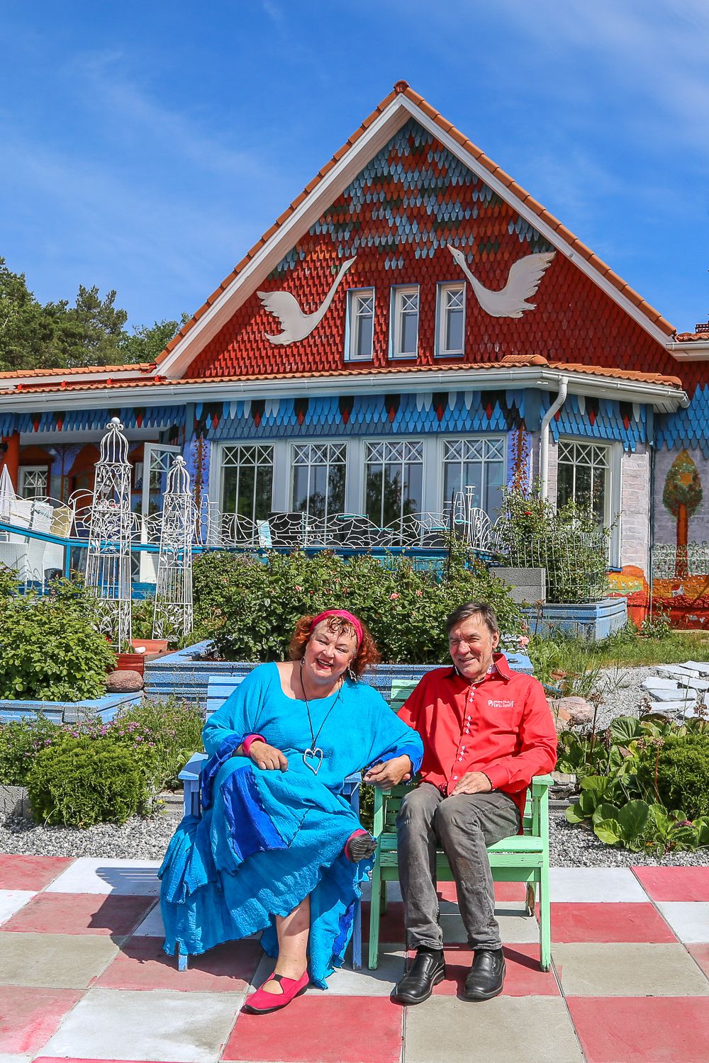 Pilvilinna – Suomen värikkäin talo löytyy Uudestakaupungista