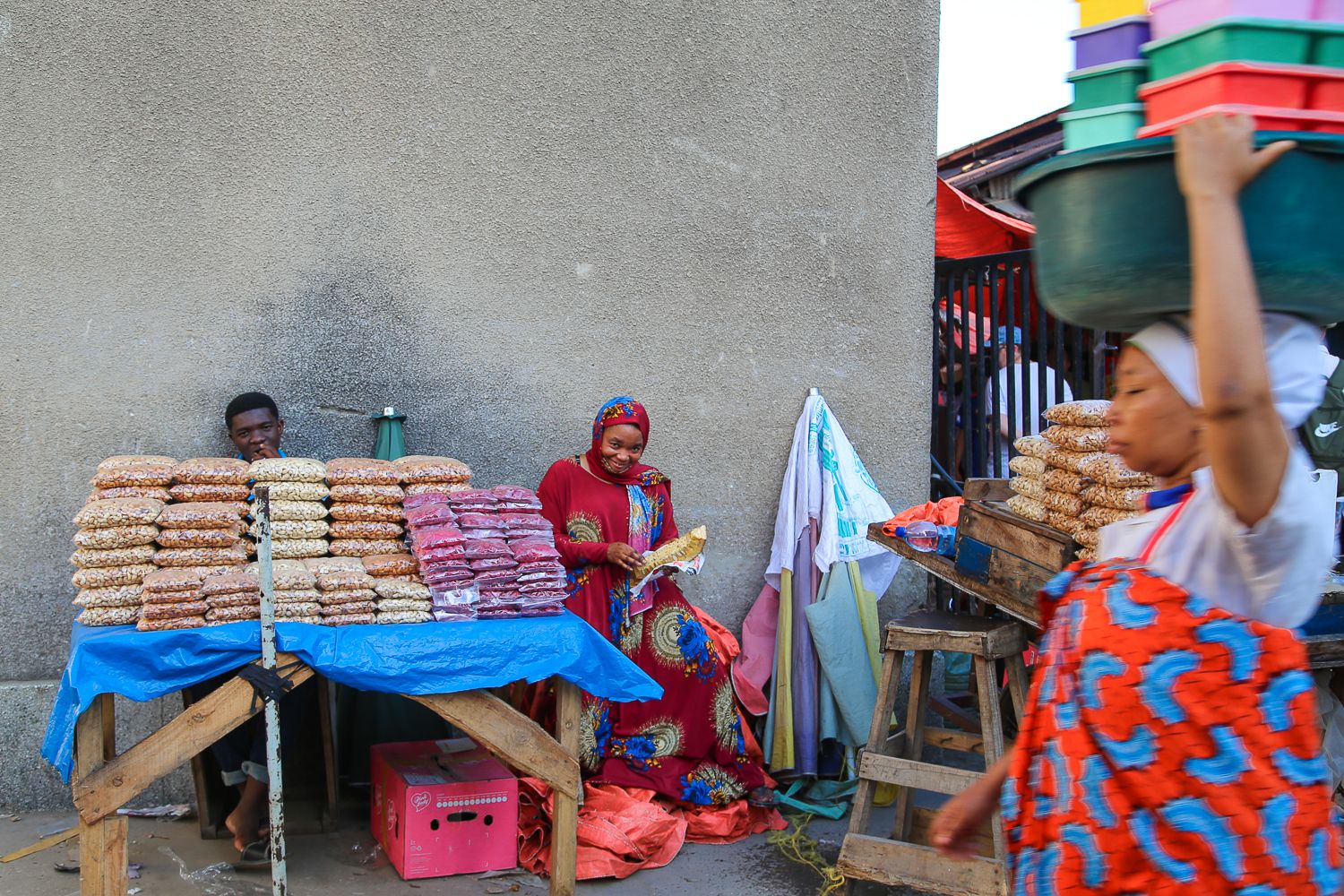 Mitä muuta Sansibarilla voi tehdä kuin maata rantatuolissa?