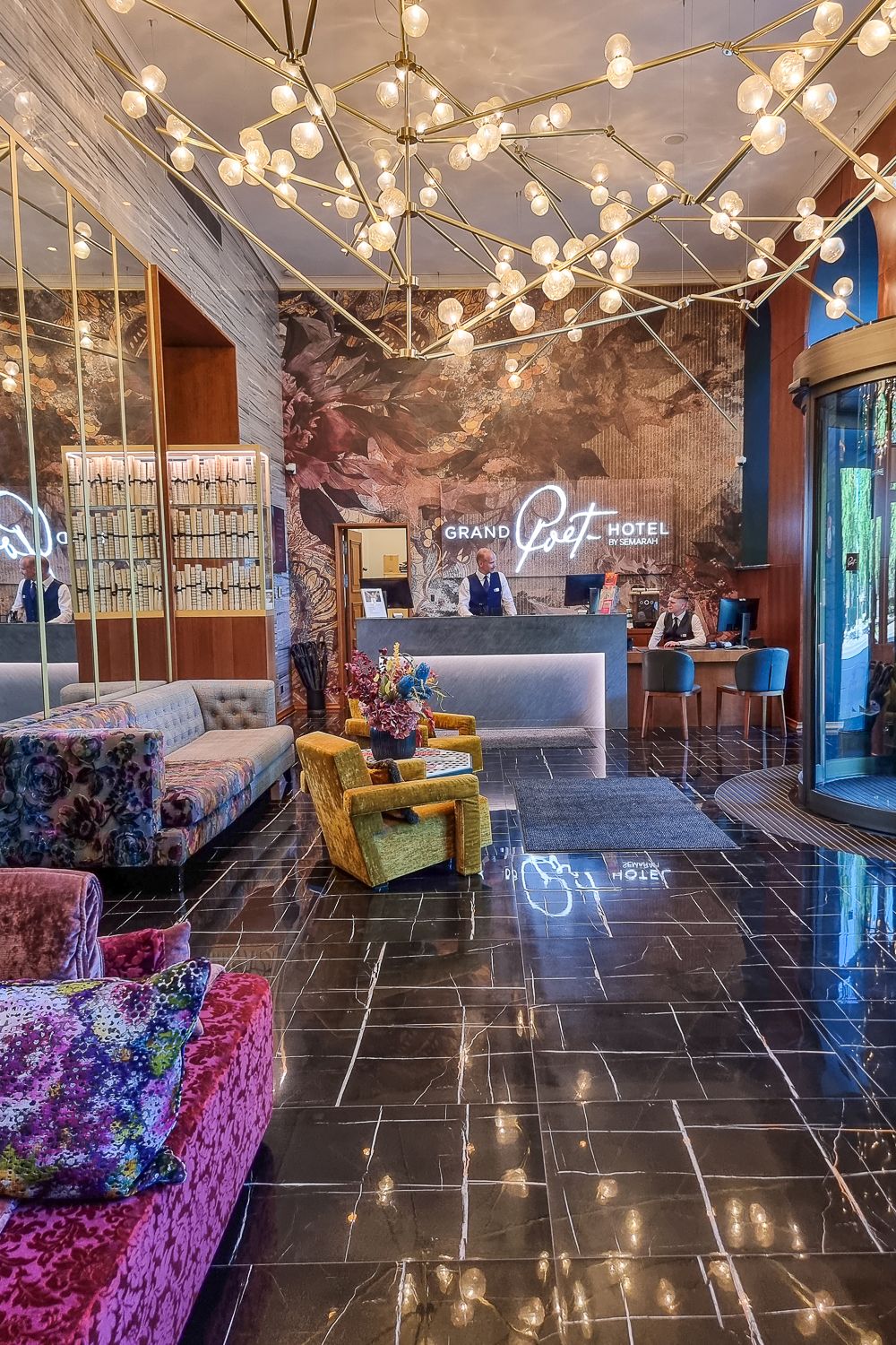 Boheemi design-hotelli Riiassa on kuin runo