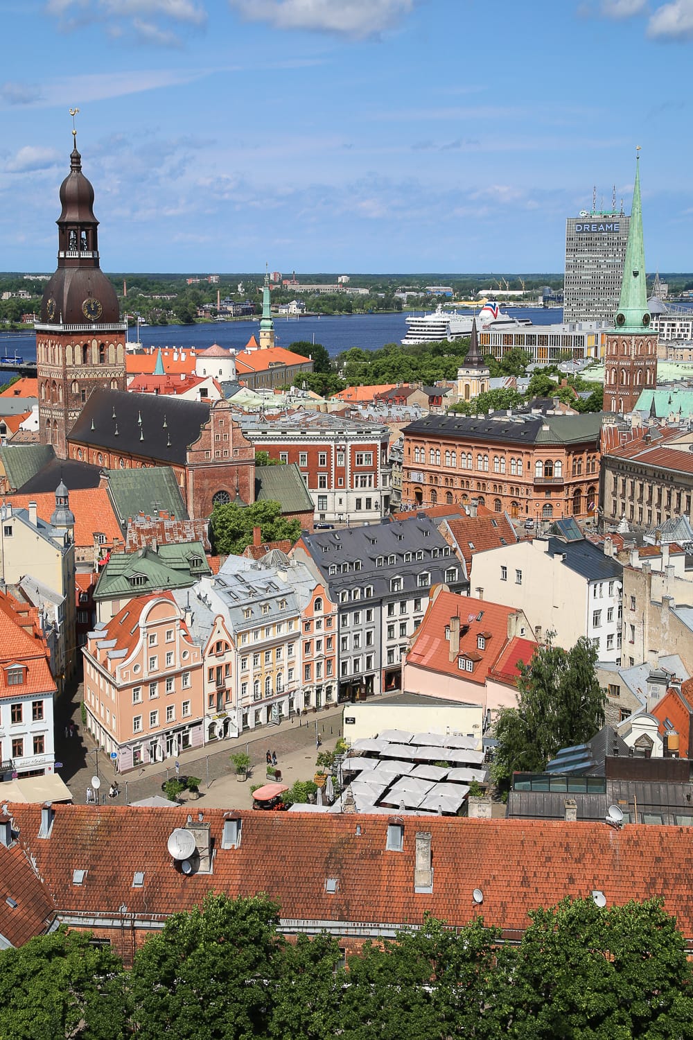 Laivalla Riikaan! Mitä siellä ehtii nähdä päivässä?