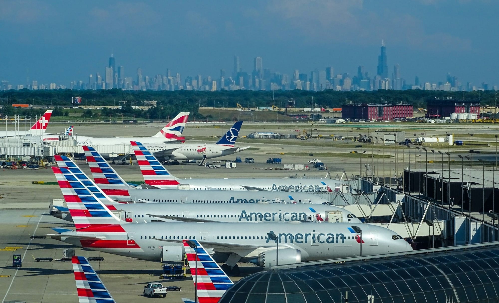 American Airlines Q1 2025 Financial Results: Navigating Losses, Liquidity Strength, and Strategic Shifts