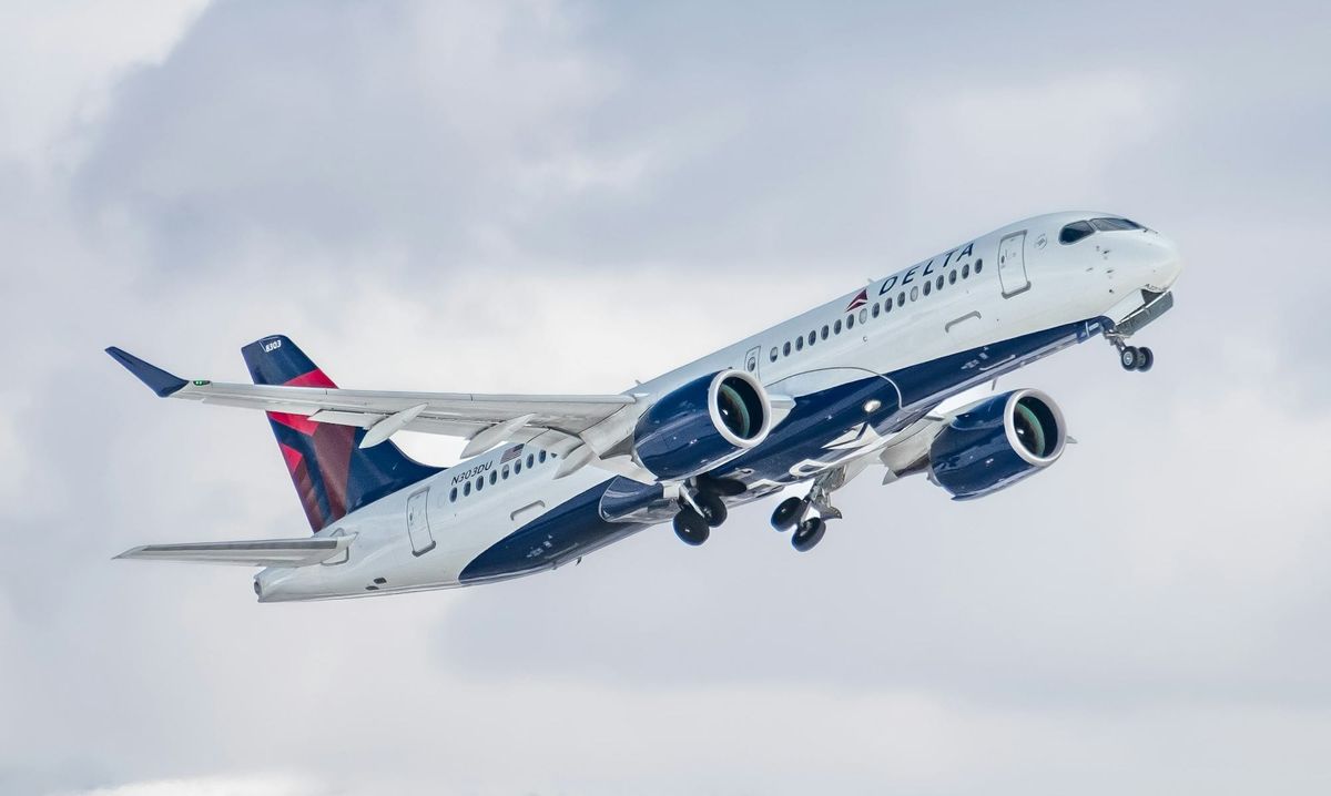 Delta Air Lines Partners with Lyft for Seamless Travel Experience