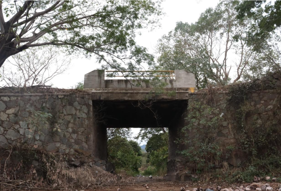 Demolerán puente en la carretera Guadalajara–Barra de Navidad; habrá desvíos durante varios meses