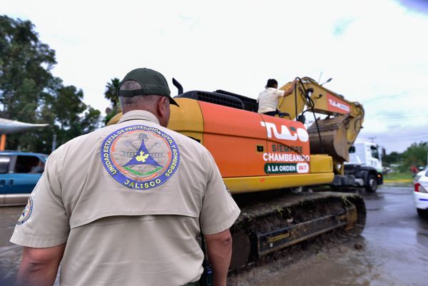 Autoridades de los tres niveles de gobierno atienden afectaciones por lluvias en el sur del AMG.