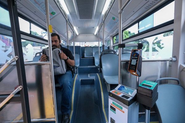 Transporte público tendrá ajustes el domingo por carrera y peregrinación