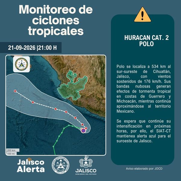 Polo ya es huracán categoría 2 y continúa acercándose a Jalisco