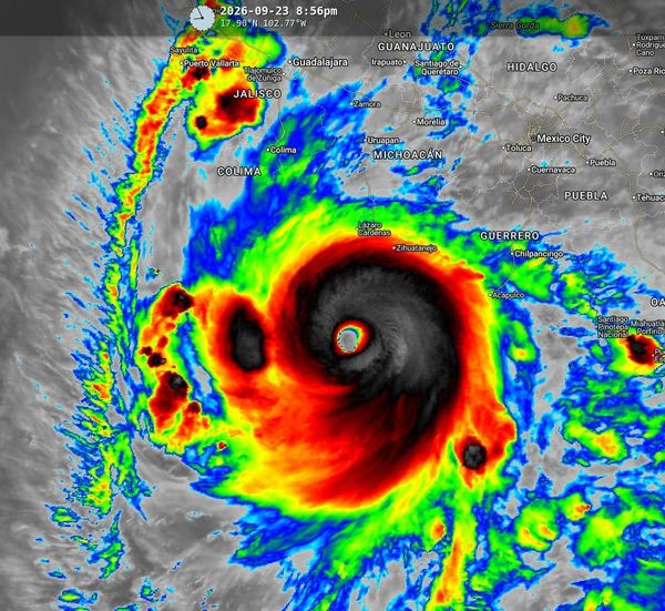 Actualización: Huracán Polo categoría 5 se ubica a 420 km de Jalisco