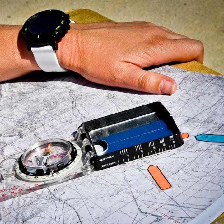 Learning how to take a bearing from a map