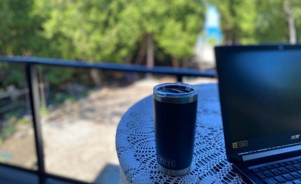 YETI GIFT IDEAS | Working From Home | Lakeside Office | FavReviews