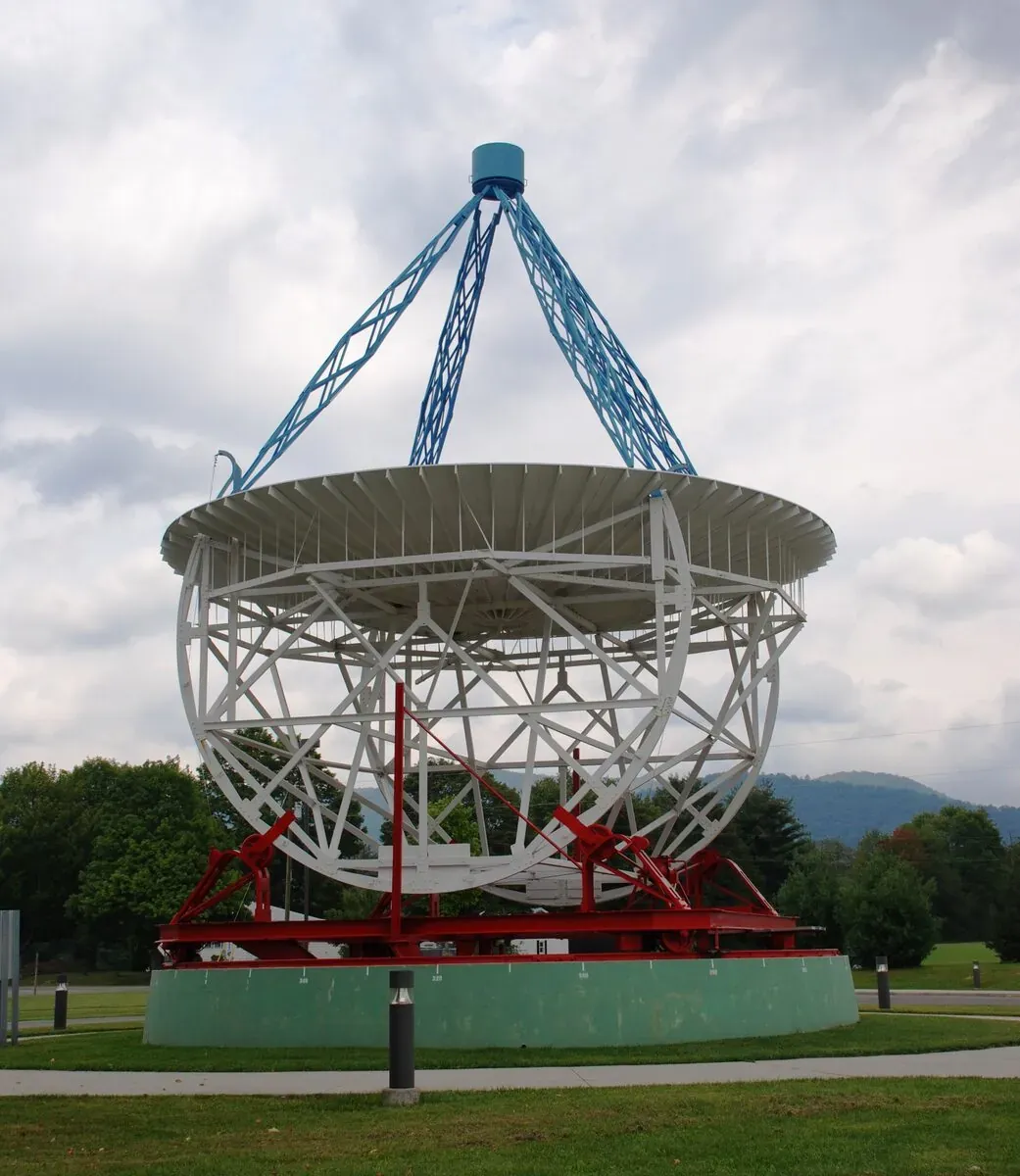 A replica of Grote Reber's pioneering 1937 radio telescope at Green Bank