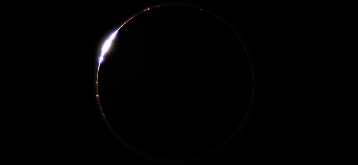 Diamond ring effect at the end of totality during the 2024 total solar eclipse