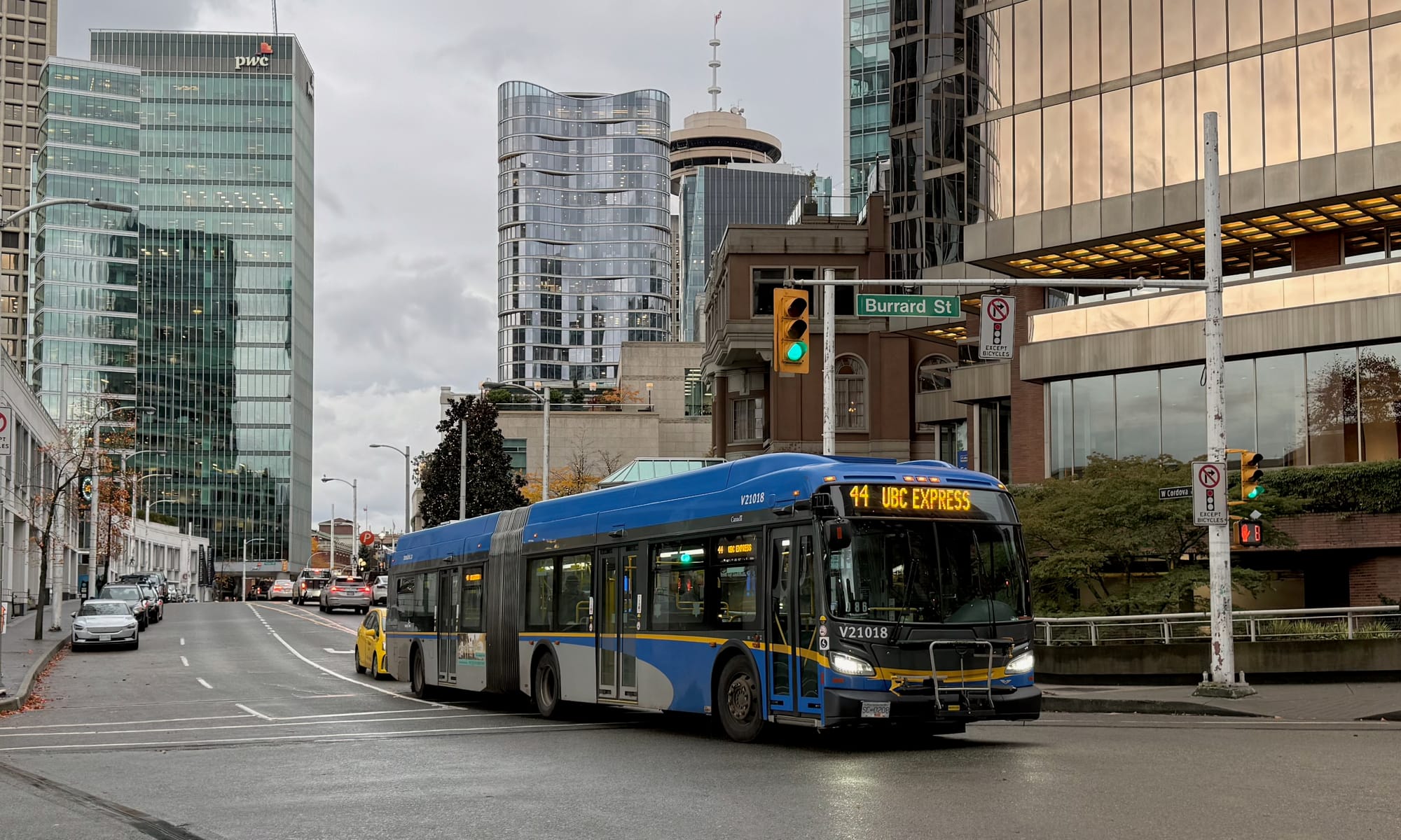 Metro Vancouver transit workers vote 99% in favour of strike action