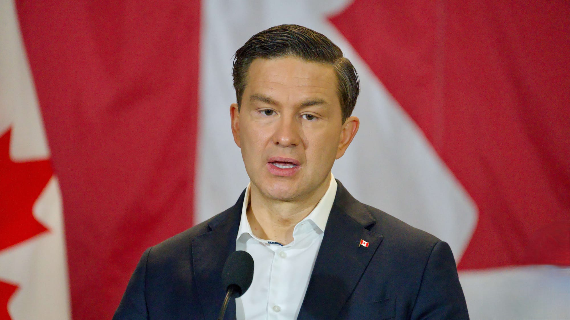 WATCH: Poilievre urges feds to cancel condo bailout, tells developers to 'lower the sale price' instead