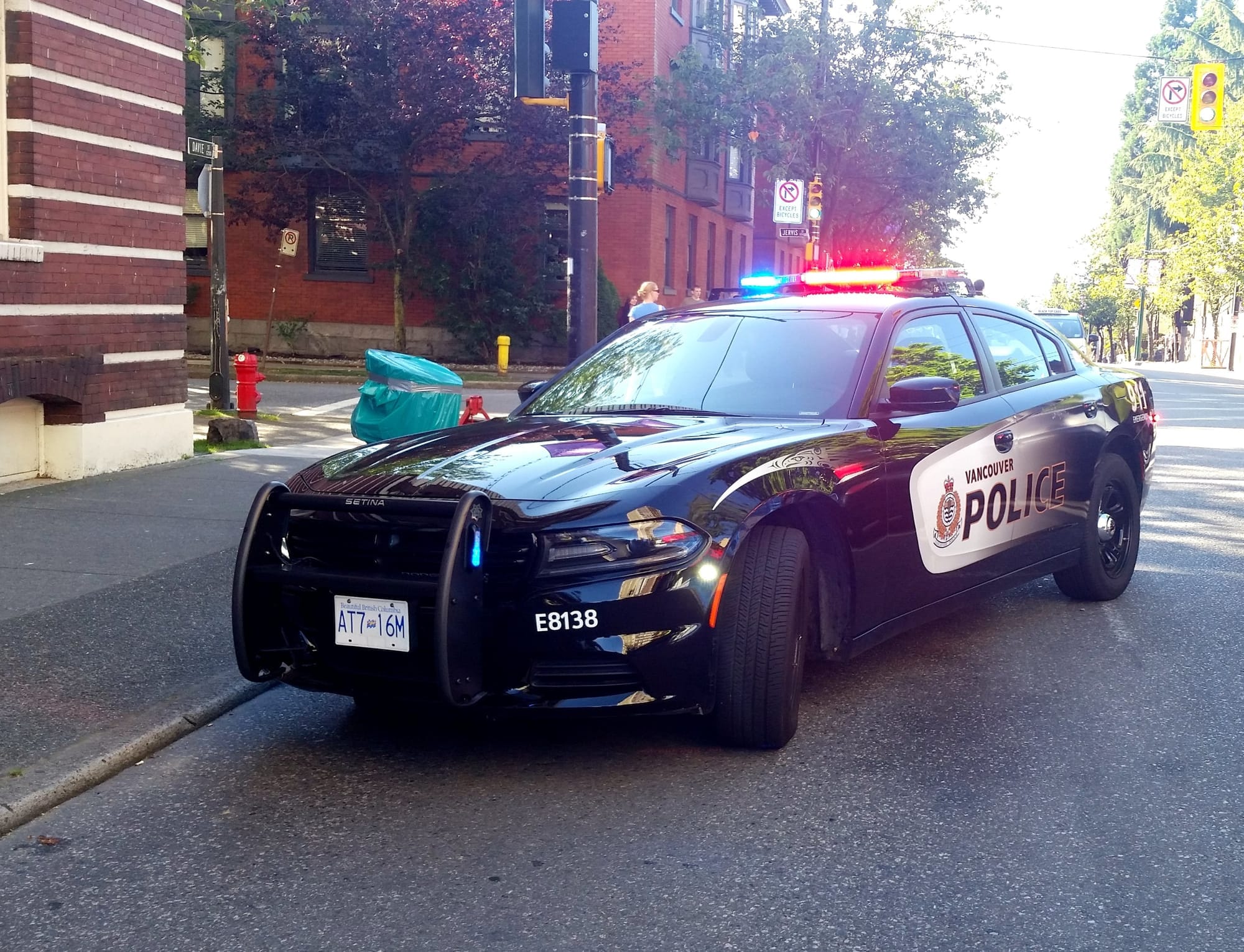 Man who allegedly threatened people with axe released on bail
