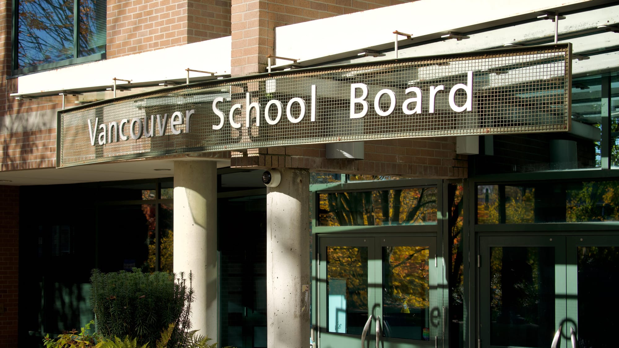 Vancouverites elect almost entirely new slate of school board trustees
