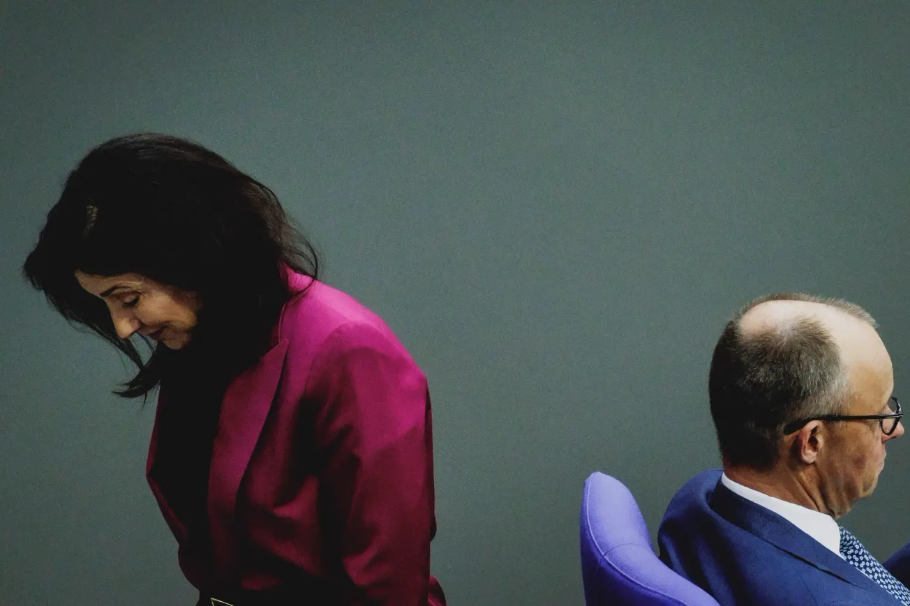 Wirtschaftsministerin Katherina Reiche (l) und Bundeskanzler Friedrich Merz (r). Credit: IMAGO/photothek