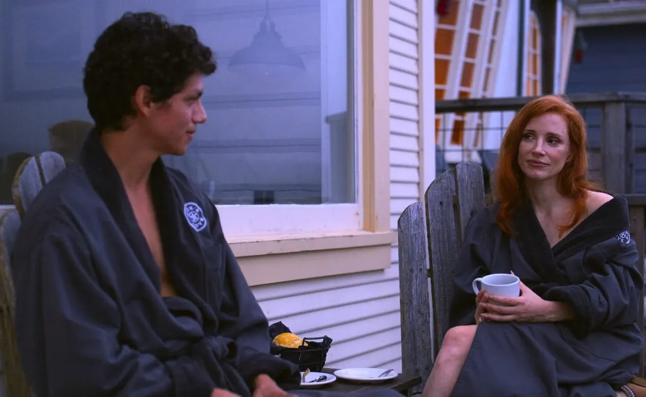 Fernando (Isaac Hernández, l) und Jennifer (Jessica Chastain). Credit: Weltkino/Teorema