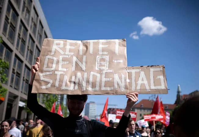 8-Stunden-Tag: Arbeit braucht Grenzen