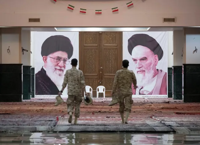 Iran-Krieg: Die wirtschaftliche Macht der Revolutionsgarden ist gewachsen