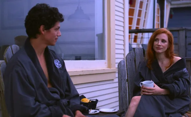 Fernando (Isaac Hernández, l) und Jennifer (Jessica Chastain). Credit: Weltkino/Teorema