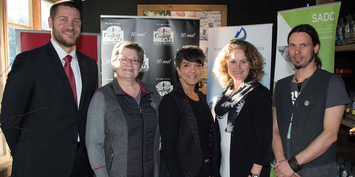 C'est au tout nouveau local de Couleur Café qu'a eu lieu le lancement de la 18ième édition du Défi OSEntreprendre organisé pa