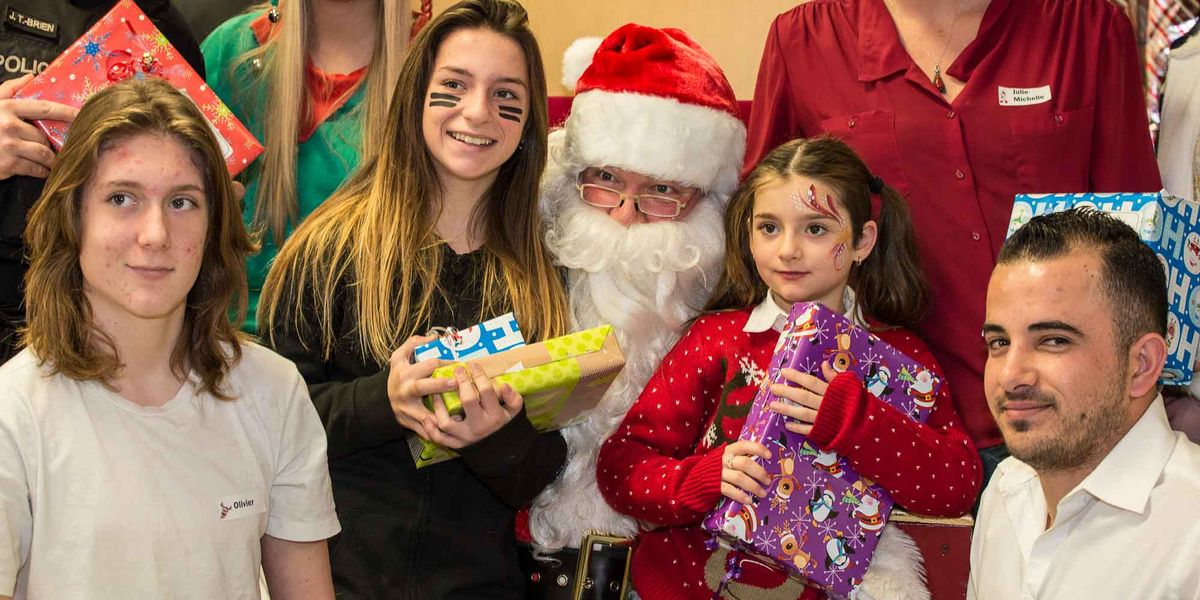 Le Père Noël avait des cadeaux pour tout le monde lors d'un événement organisé par Leucan Laurentides-Lanaudière et Ordina-Co