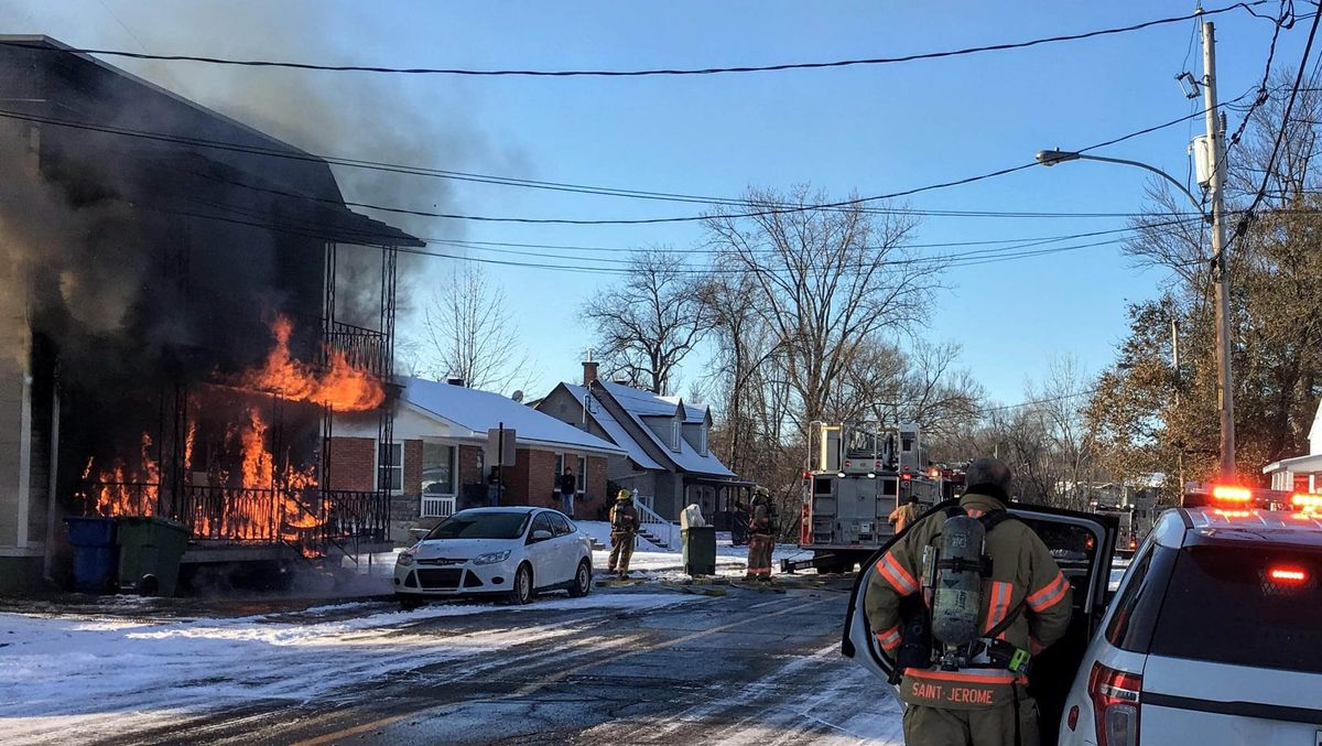 Feu dans un duplex de la rue Scott lundi