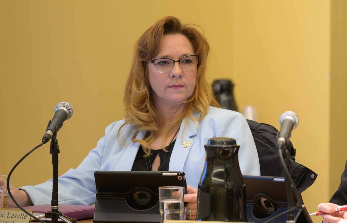 Nathalie Lasalle veut que le maire de Saint-Jérôme rembourse 4,2M$ de taxe police « chargée en trop » aux citoyens