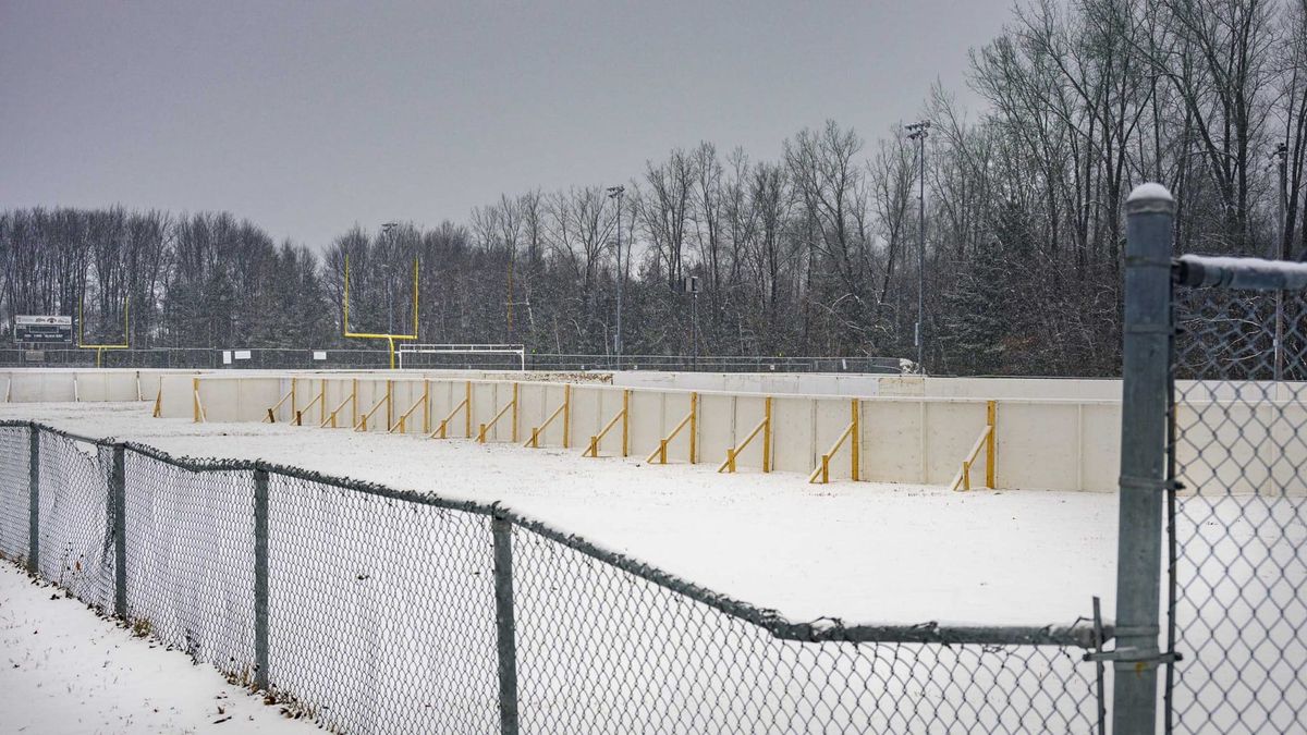 Trois patinoires extérieures fermées à Saint-Jérôme