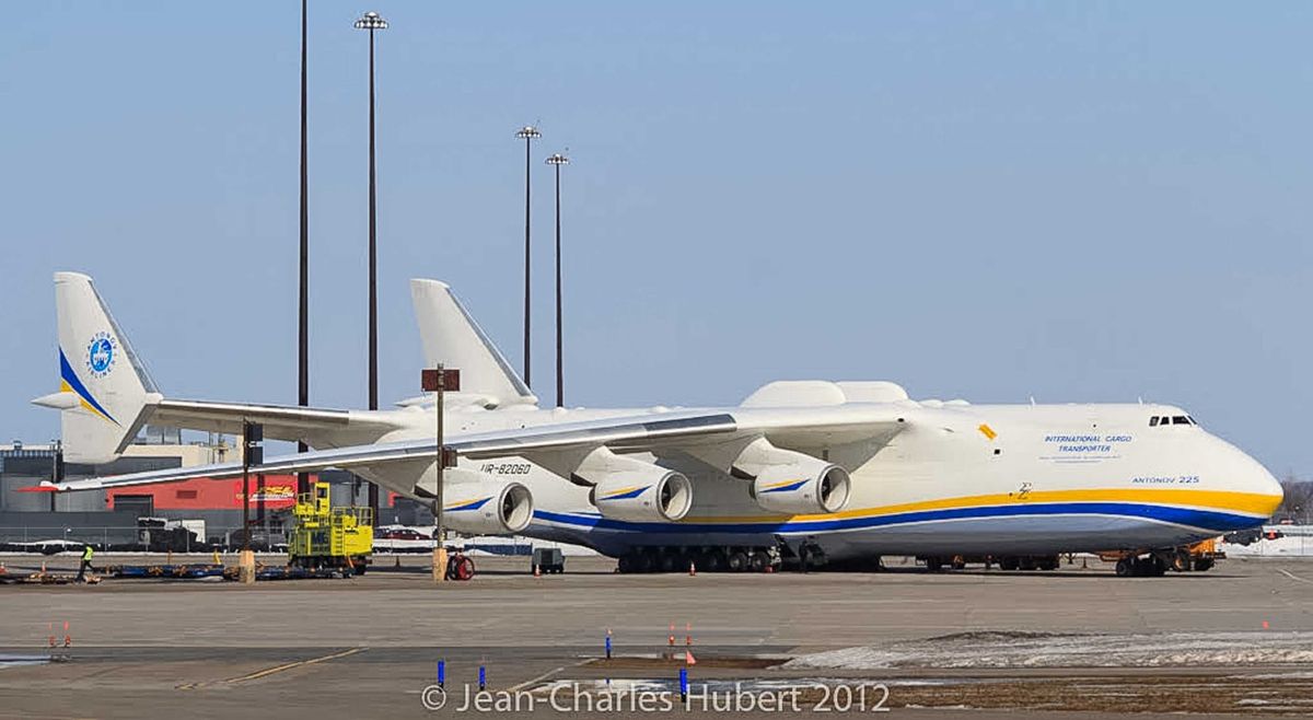 Mirabel attend l'Antonov vendredi - souper confiné en photos - jour 33, le 30 avril 2020
