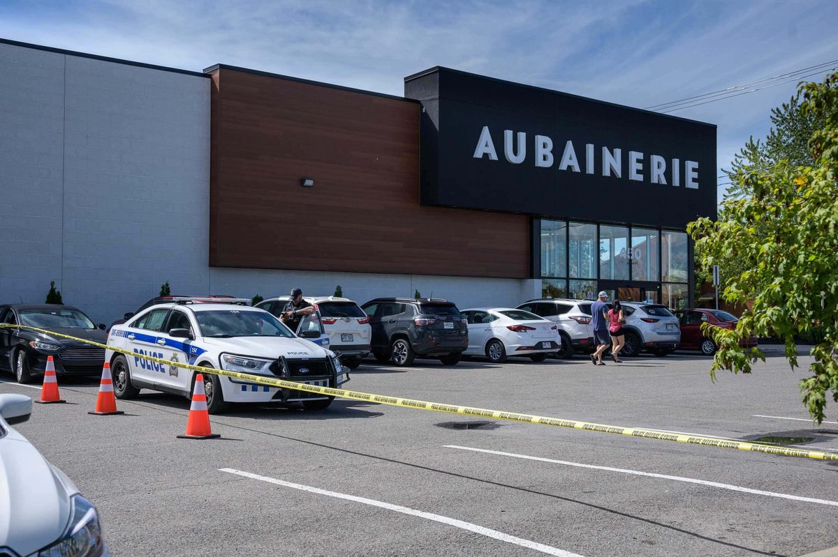 Un piéton de 75 ans meurt dans le stationnement de L'Aubainerie à Saint-Jérôme