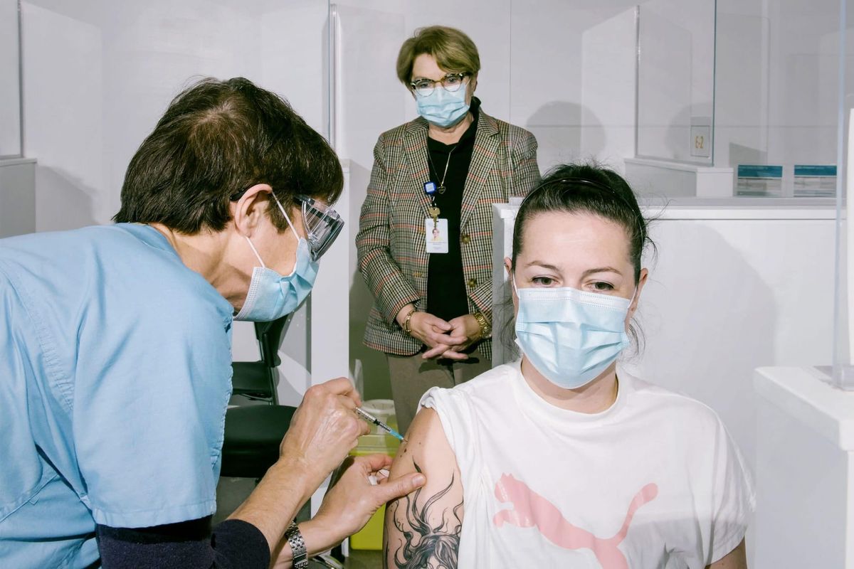 Le CISSS des Laurentides est heureux de vous partager les premiers moments capturés lors du début de la vaccination dans la r