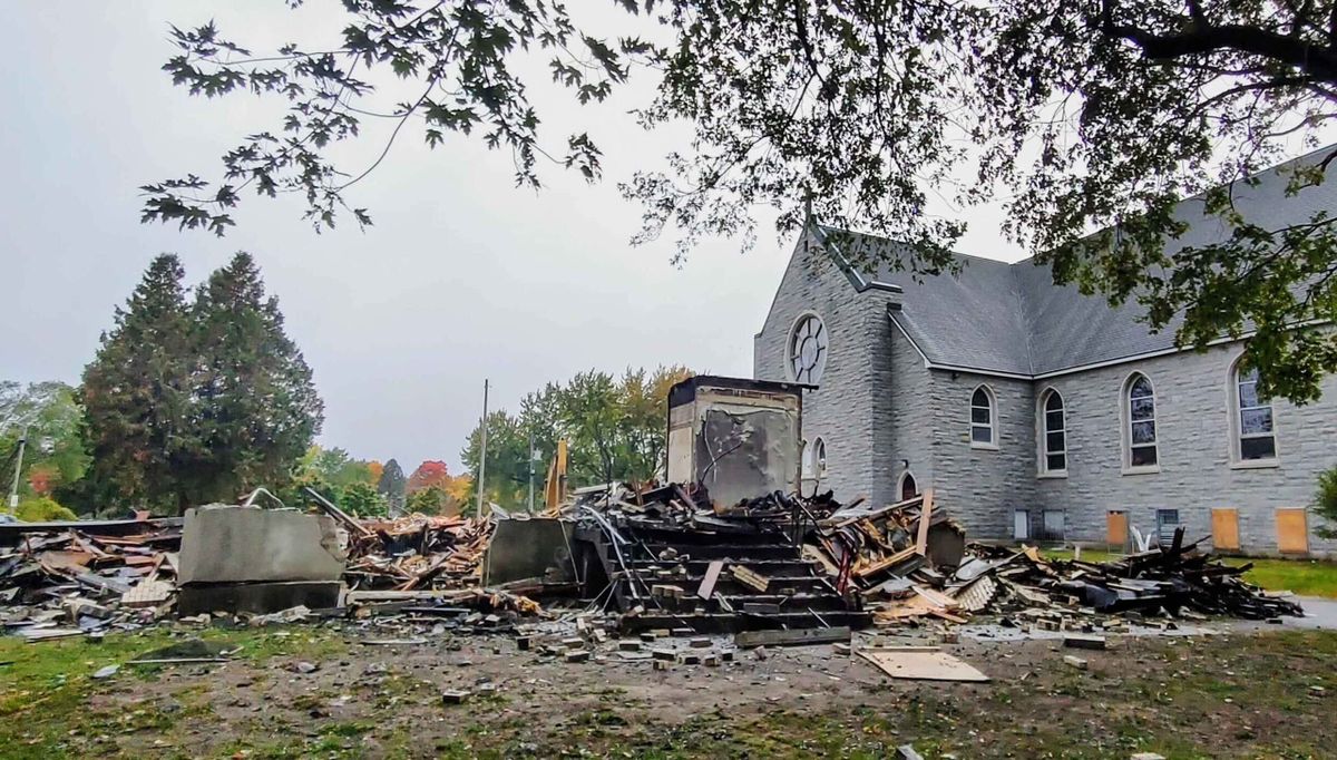 L'ancien presbytère de l'église Sainte-Paule détruit par le feu