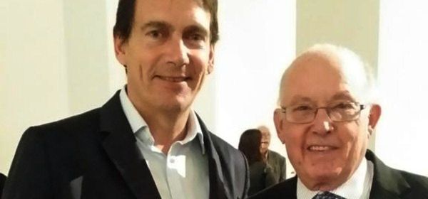 Pierre Karl Péladeau, le député de Saint-Jérôme, a rendu hommage à l'ancien premier ministre Bernard Landry lors d'une soirée