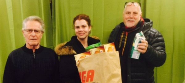 Henri Lagacé, président du Centre d'entraide de Saint-Colomban, a reçu la visite de la conseillère municipale Julie Deslaurie