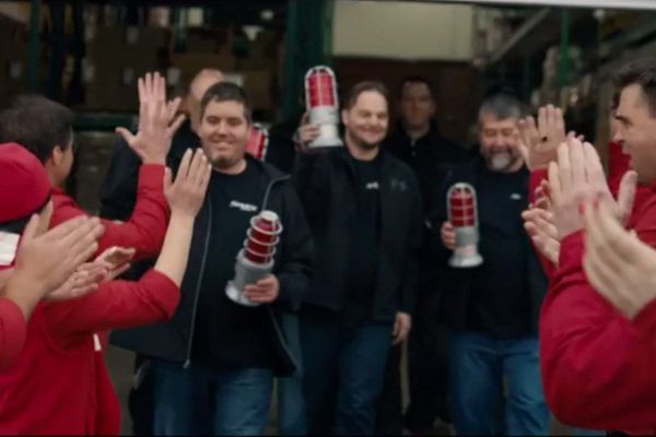 Capture d'écran de la publicité tournée à Saint-Jérôme par Budweiser.