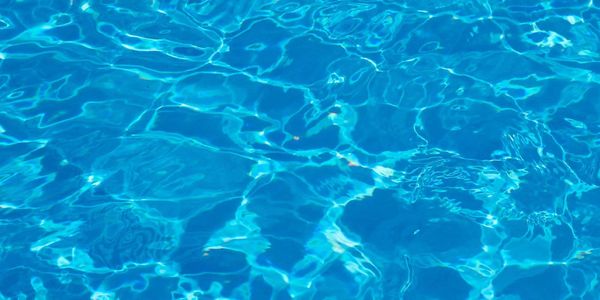 VAGUE DE CHALEUR: Piscines et bibliothèques ouvertes plus longtemps à Saint-Jérôme