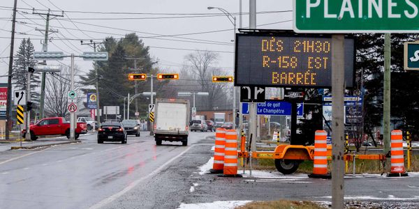 Préparez votre parenté, la 158 est fermée toute la fin de semaine entre la rue des Mésanges et le chemin de l'Achigan.