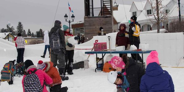 Fin de semaine de sculpture sur neige