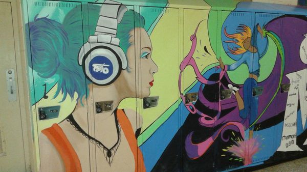 Des murales, un président, des donateurs généreux et le député