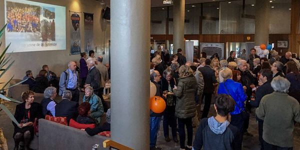 Les bénévoles impliqués à Sainte-Adèle ont participé à un cocktail avant d'assister au spectacle de François Massicotte, le 2