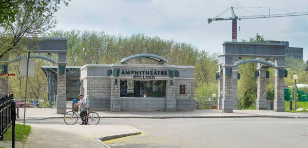 Bonne question: Une rôtisserie sur la rue Labelle? Le Coq d'Or ou le 314?