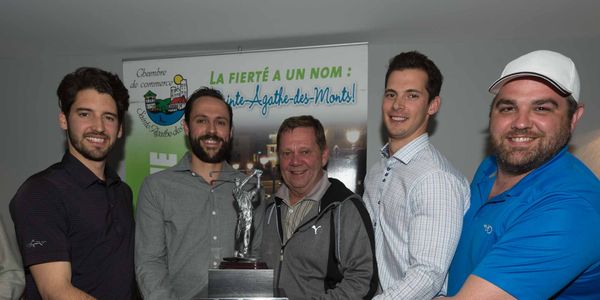 Au diable les moustiques, vive le golf!