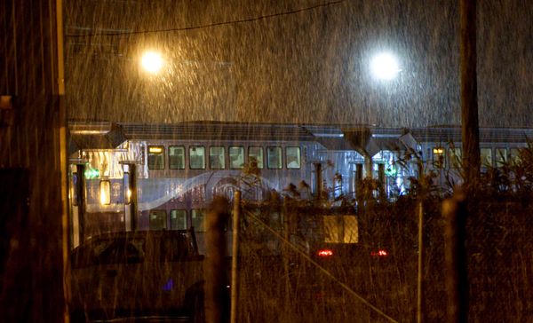 Le train de Saint-Jérôme sifflait dans la nuit