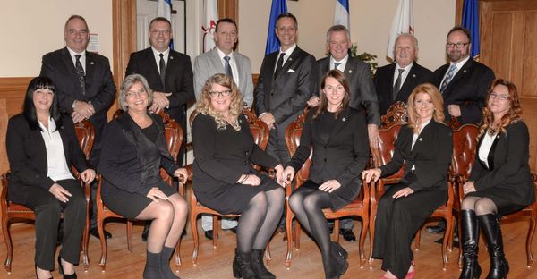 Le nouveau conseil municipal de Saint-Jérôme est assermenté