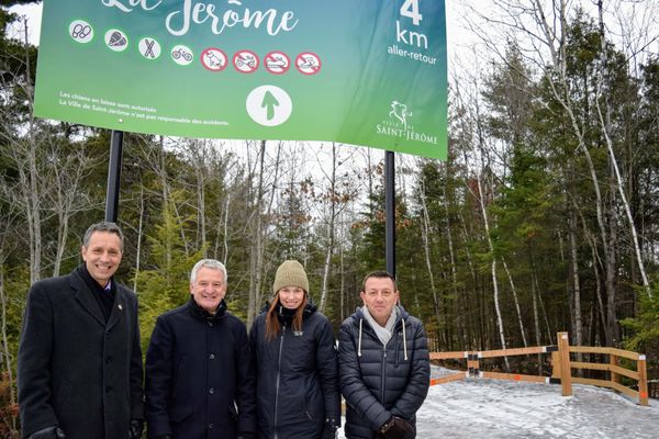 Stéphane Maher, maire de Saint-Jérôme, Gilles Robert, maire suppléant et président de la Commission mandataire aux organismes
